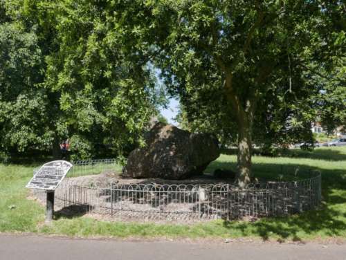 The Goldstone lies in the southwest corner. This huge rock, weighing about 20 tons, is commonly believed to have been used by the Druids for worship.