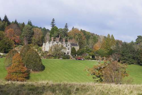Gravetye Hotel