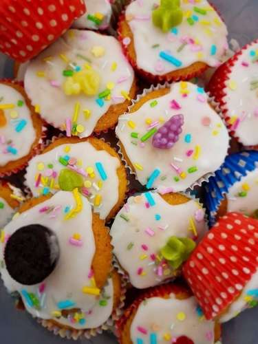 Cakes